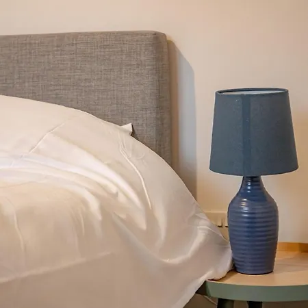 Bristolshortstays - Kingswood Apartment
