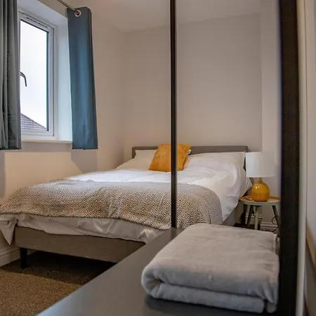 Bristolshortstays - Kingswood * Bristol